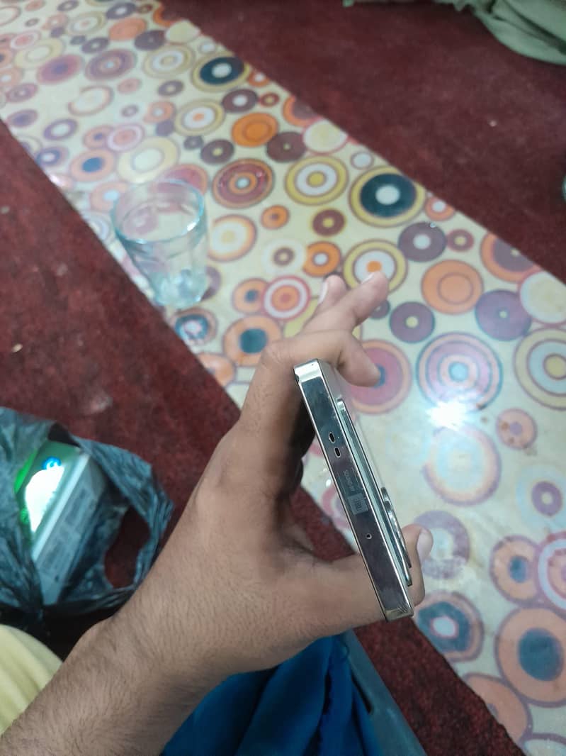 Infinix Note 40 2