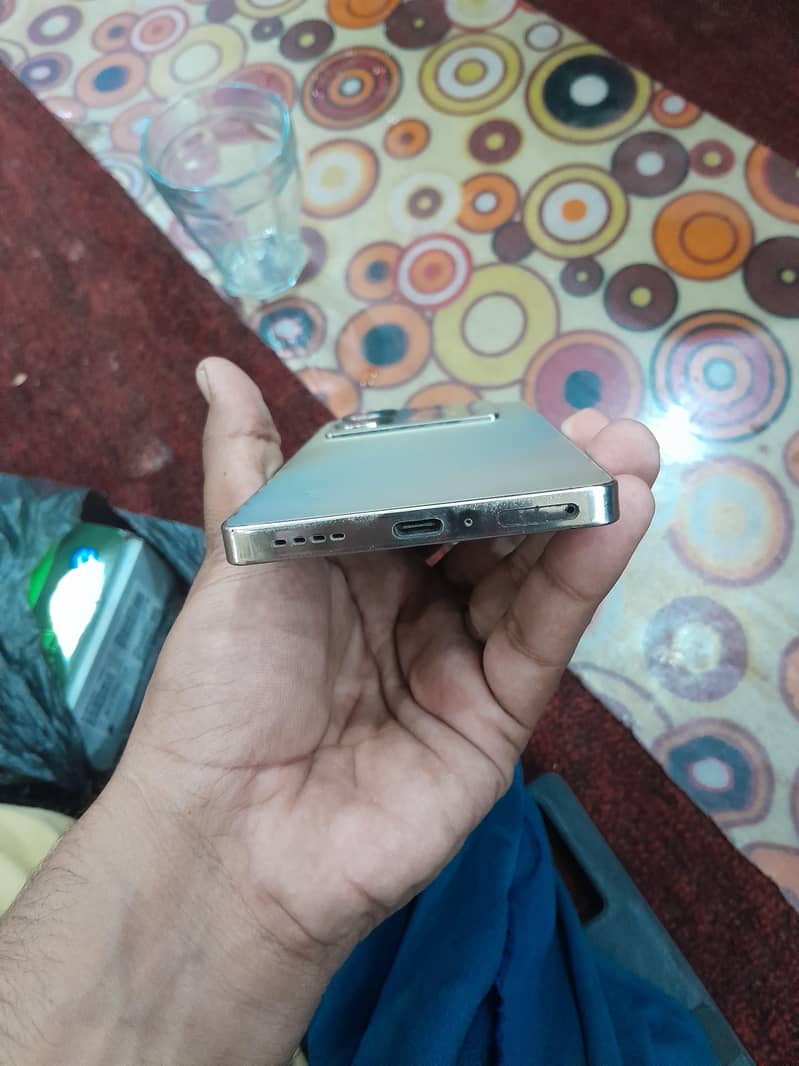 Infinix Note 40 6