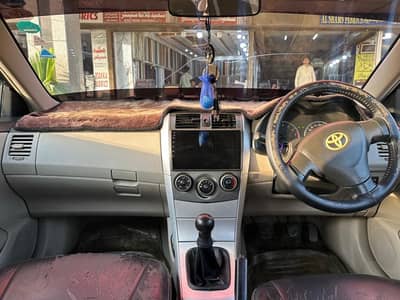 Toyota Corolla GLI 2011