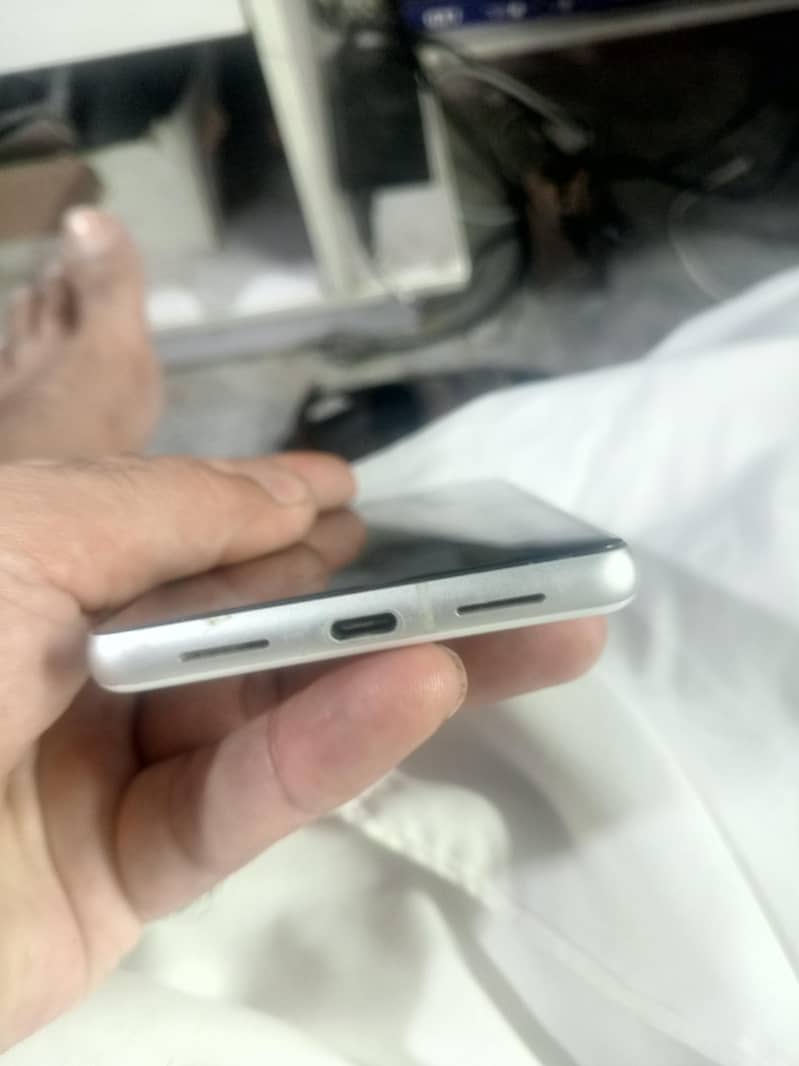 Google Pixel 7 10
