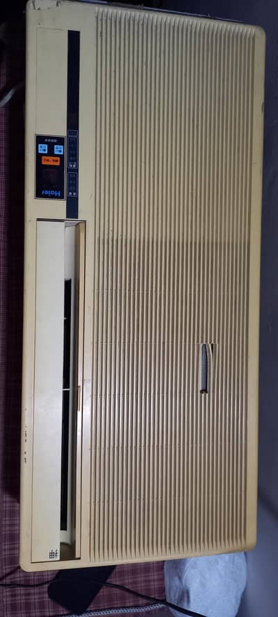 Haier Window AC 1.5 ton with stablizer