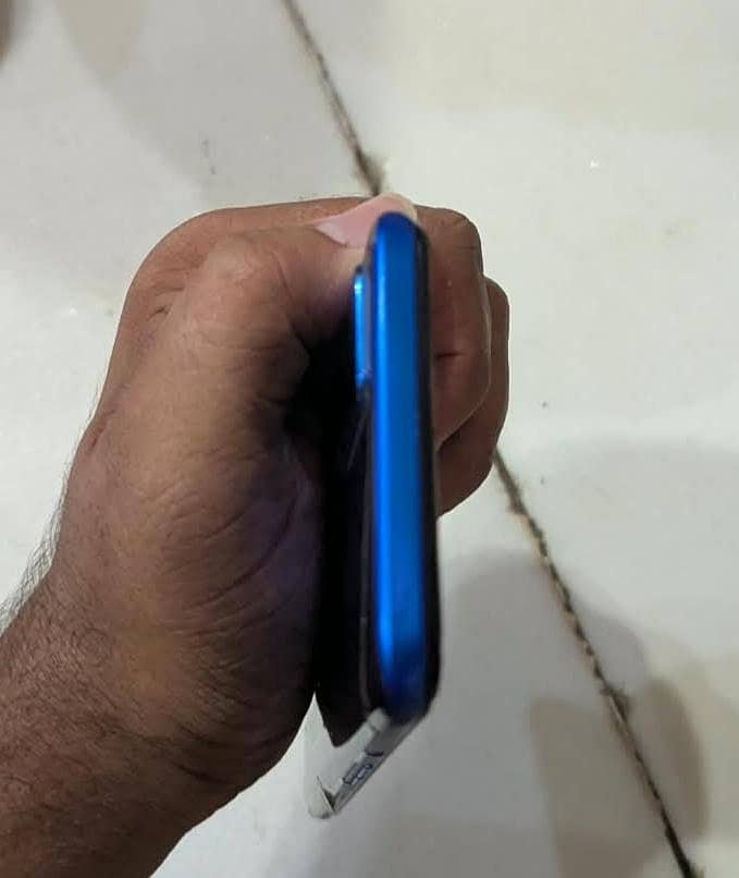 OPPO A54 3