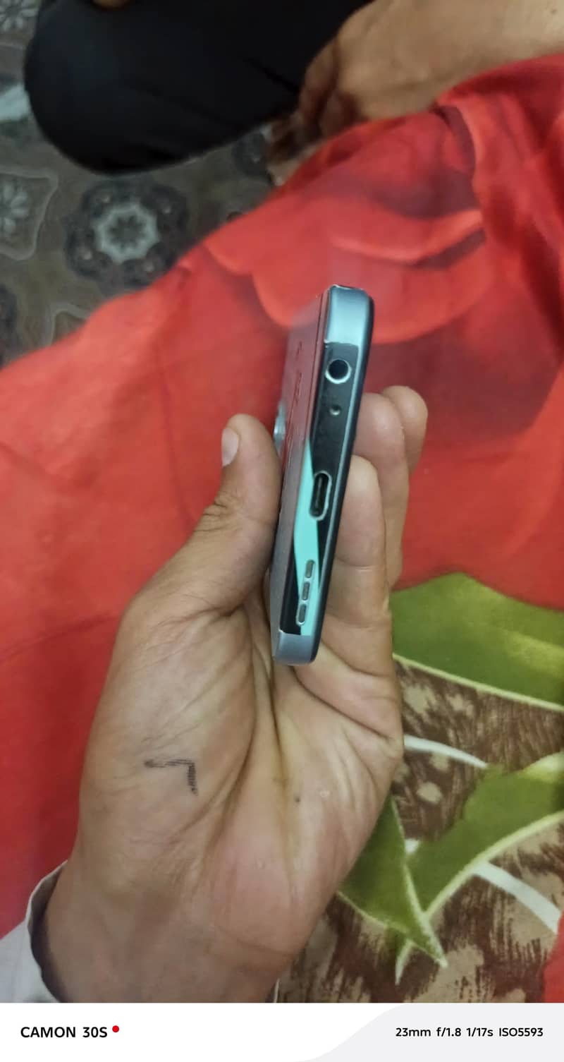 tecno spark 40C 1
