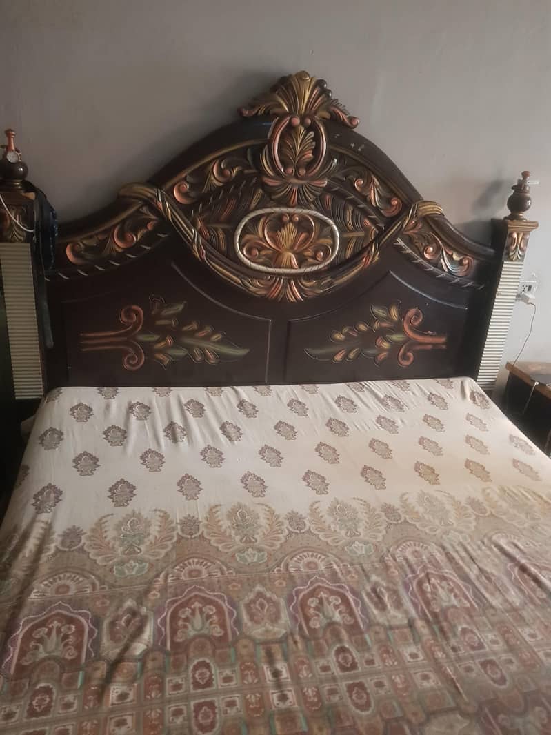 Double bed with sofa and mirror 0