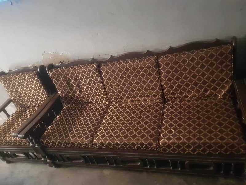 Double bed with sofa and mirror 2