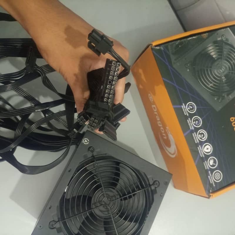 Dragon E Draco 600w PSU 7