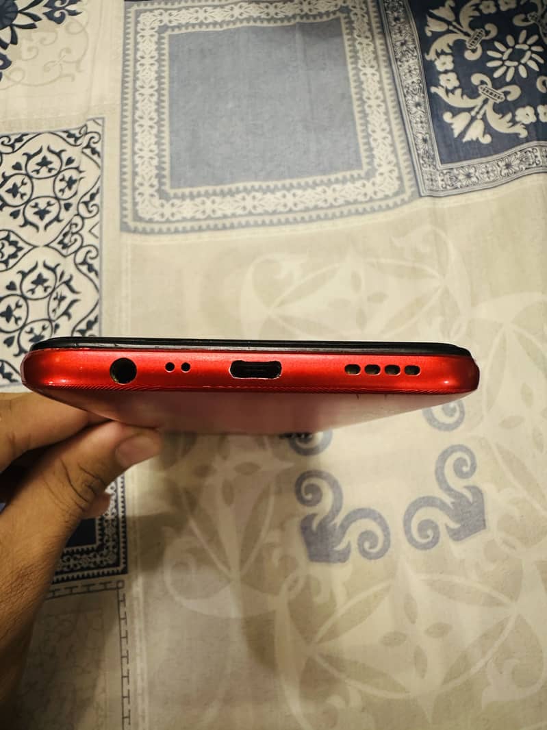Realme C3 4
