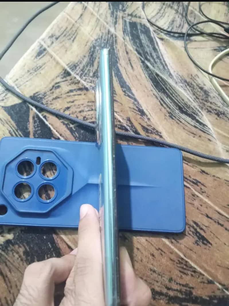 Infinix Zero 40 3