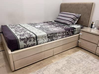 Wooden bed set