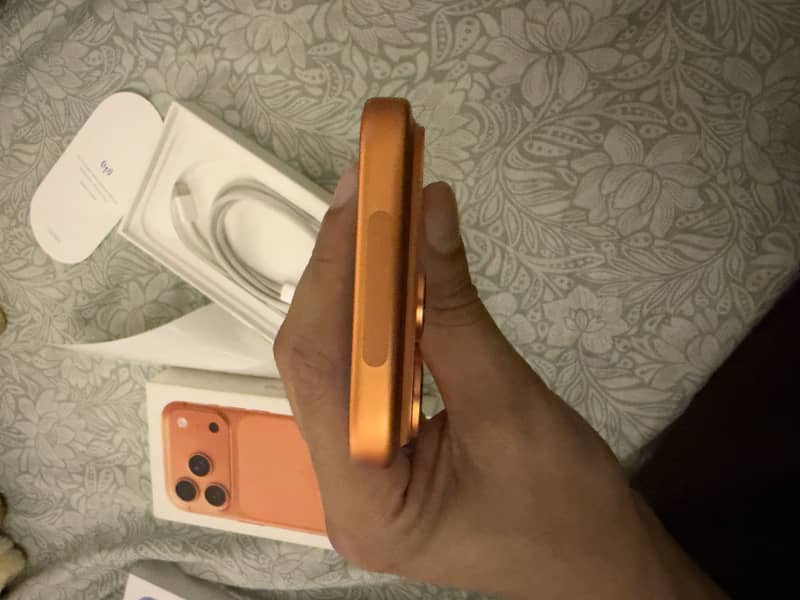 Apple iPhone 17 Pro 4