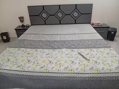 king size bedroom set available for sale