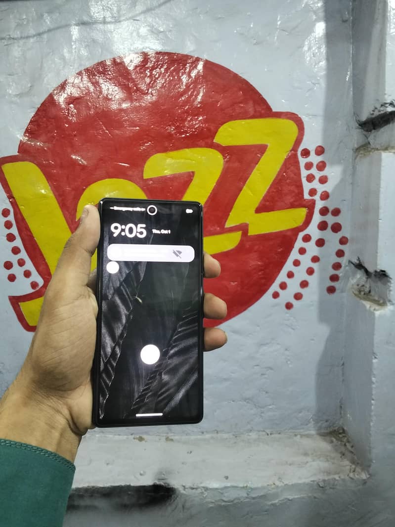 Google Pixel 7a 5