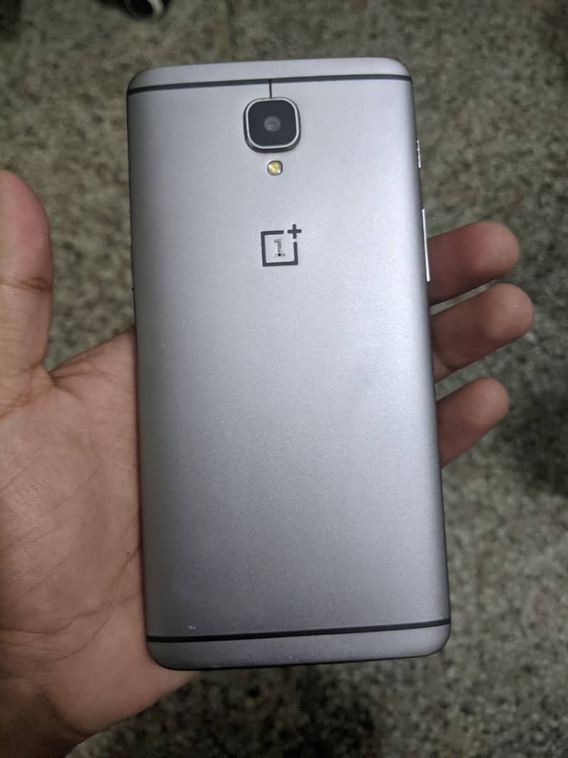 One Plus 3T 2