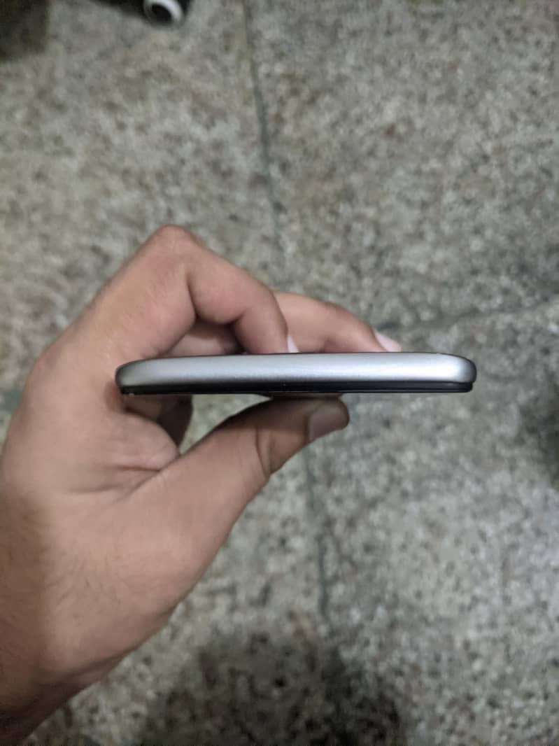One Plus 3T 5