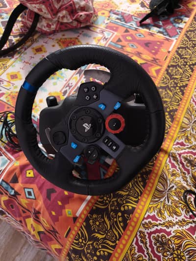 Logitech G29 Racing Wheel/Pedals/Driving Force Shifter/ wheel stand