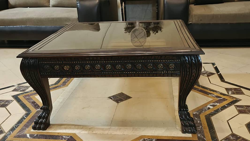 center Tables 0