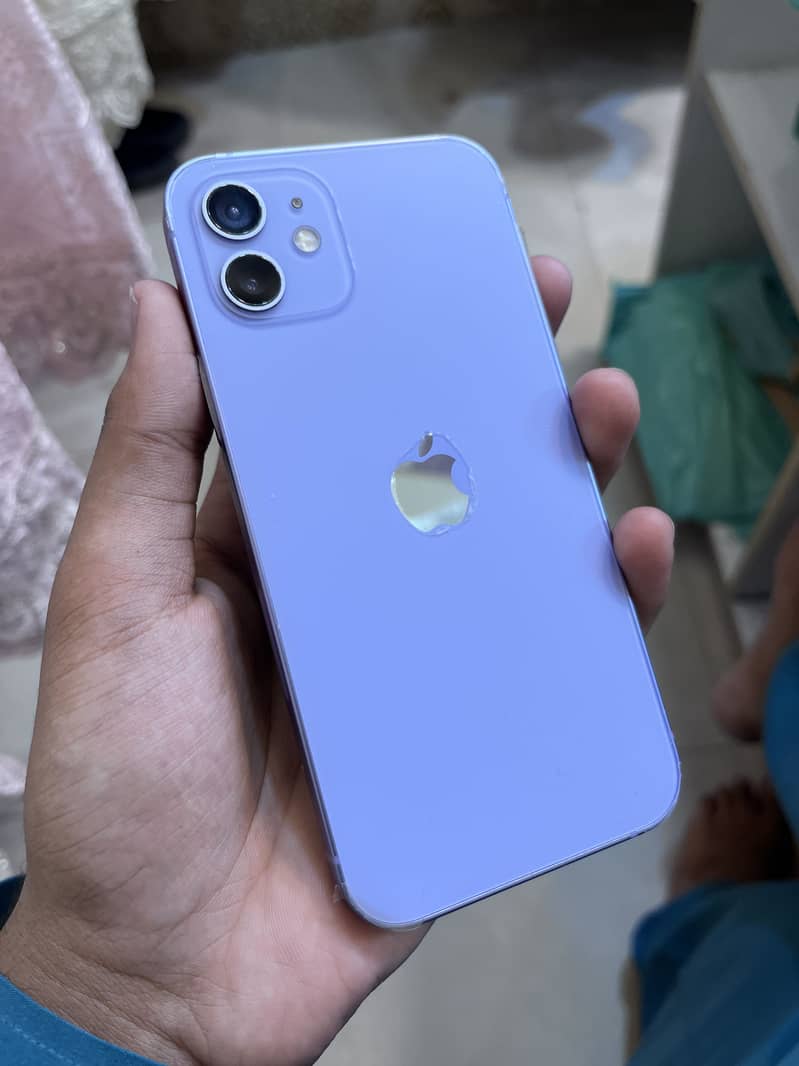 Apple iPhone 12 5
