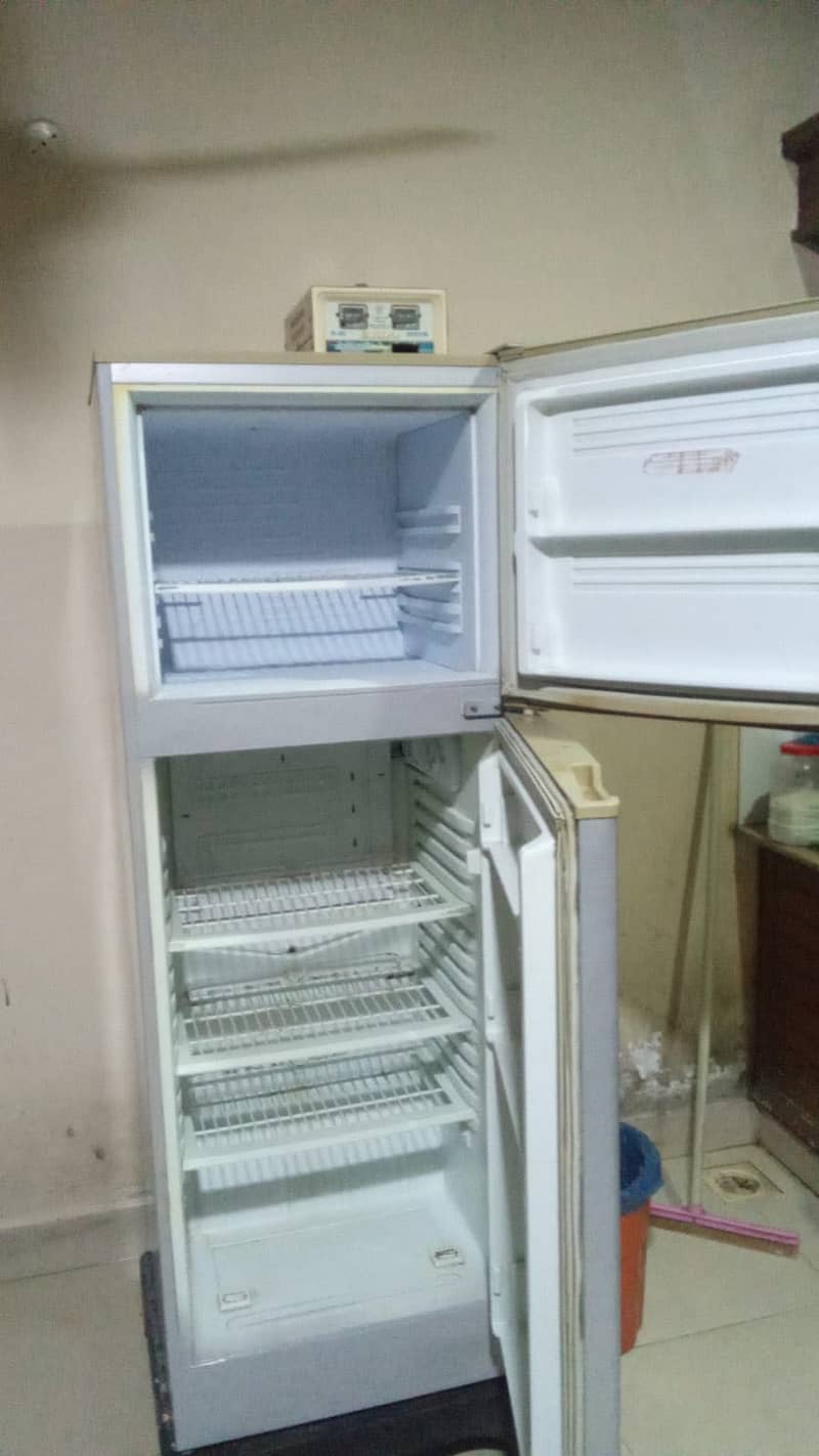 refrigerator 1