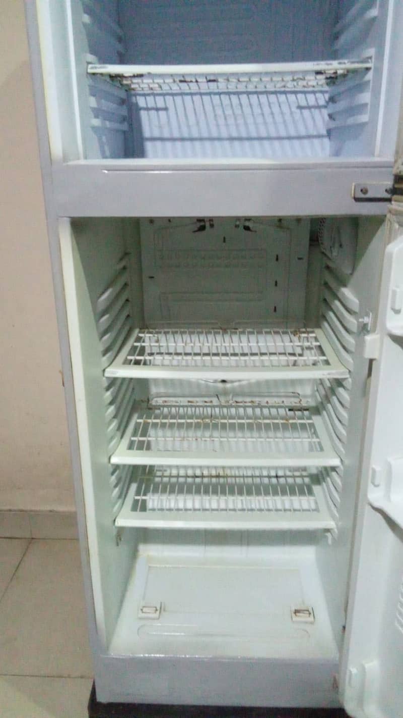 refrigerator 9