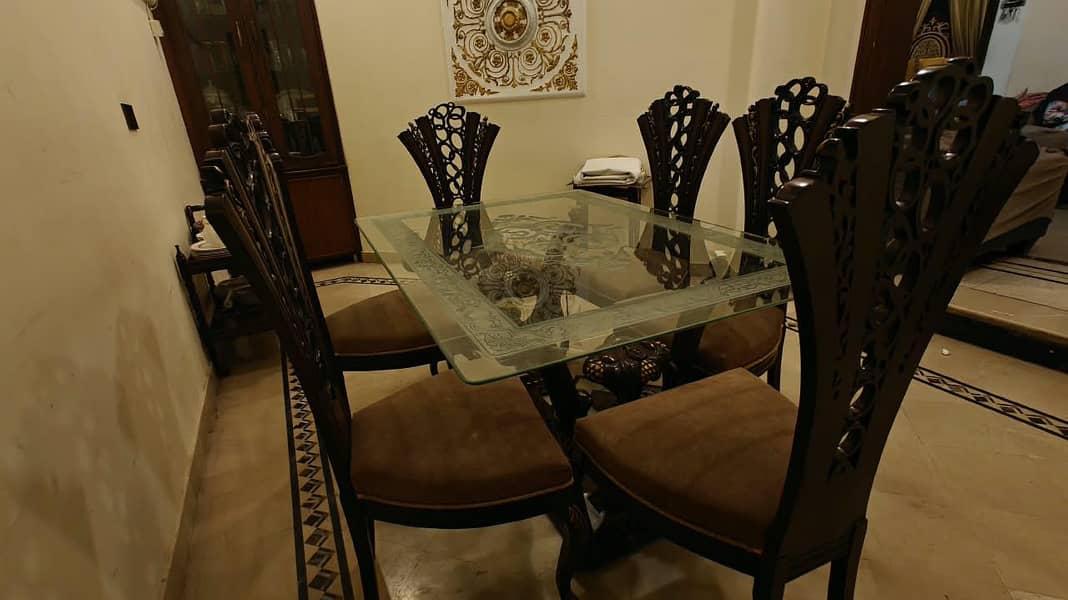 Dining table With 6 chairs set 3