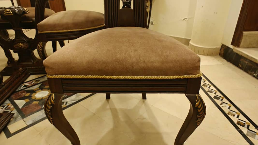 Dining table With 6 chairs set 5