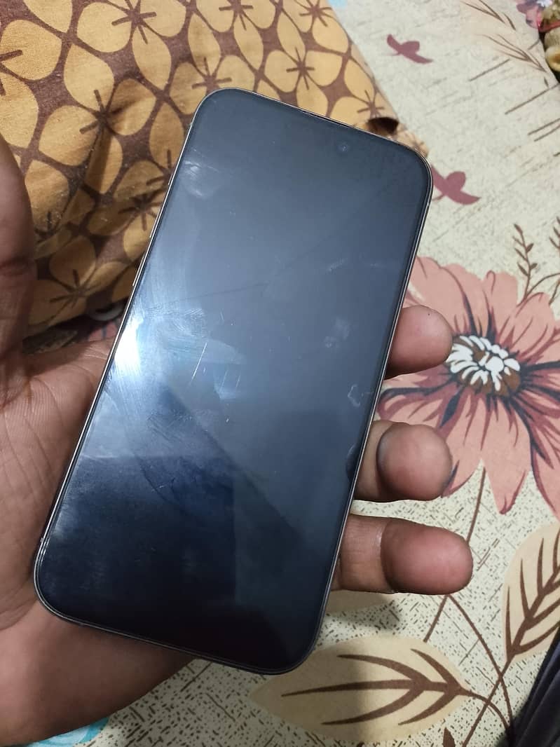Apple iPhone 15 Pro jv 6