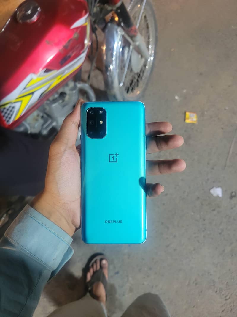 One plus 8T 0