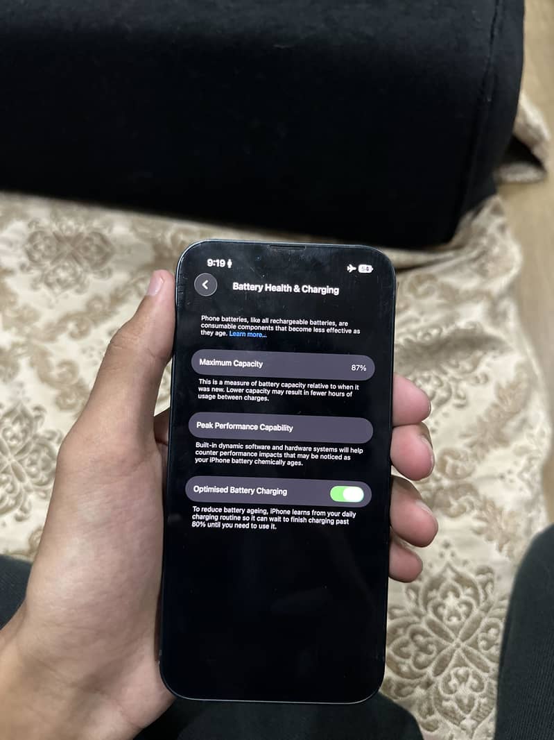 Apple iPhone 13 6