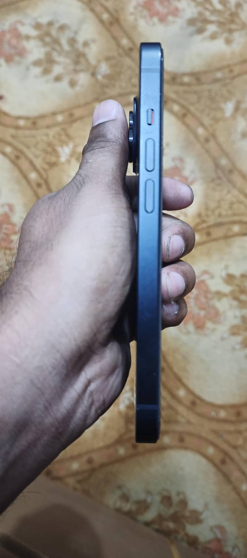 Apple iPhone 14 2