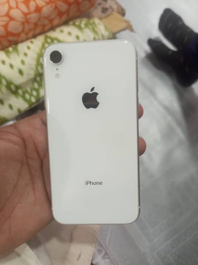 Apple iPhone XR