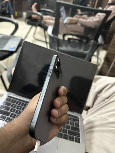 Apple iPhone 15 Pro Max
