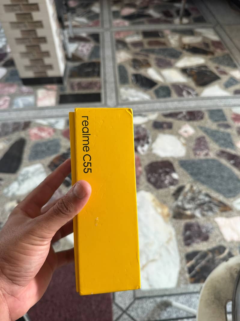 Realme C55 3