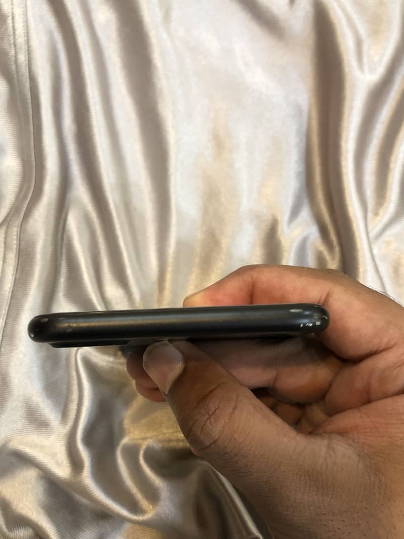 Apple iPhone 7 Plus 7