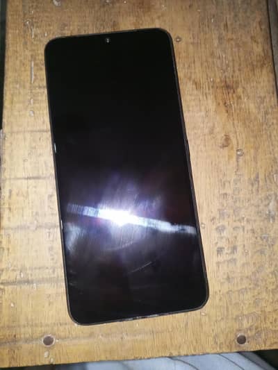 Vivo V21