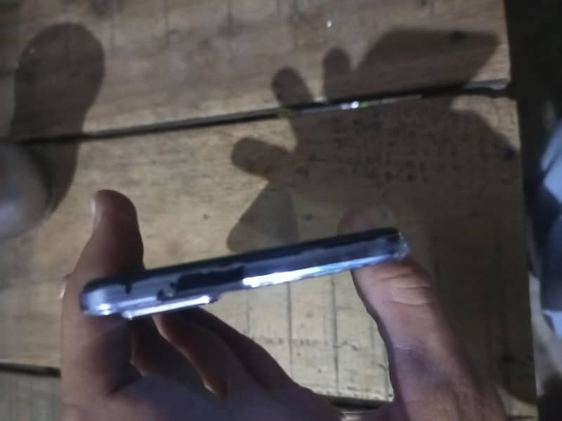 Vivo V21 7