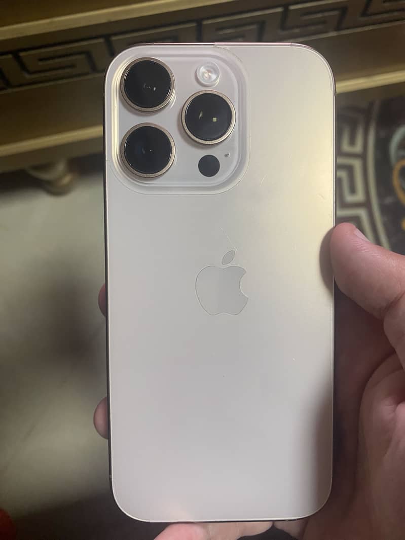 16 pro 1