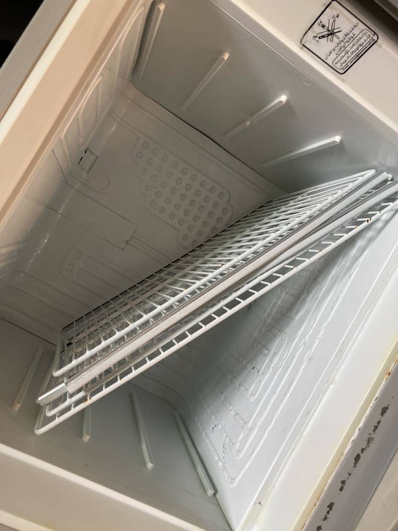 Dawlance fridge 5