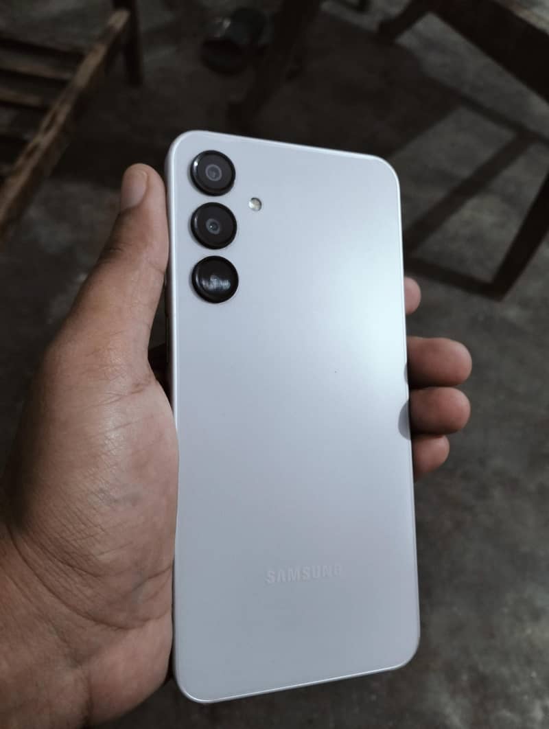 Samsung Mobile A16 0