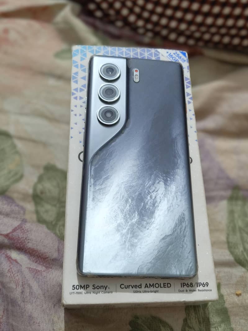 Tecno Camon 40 Pro 3