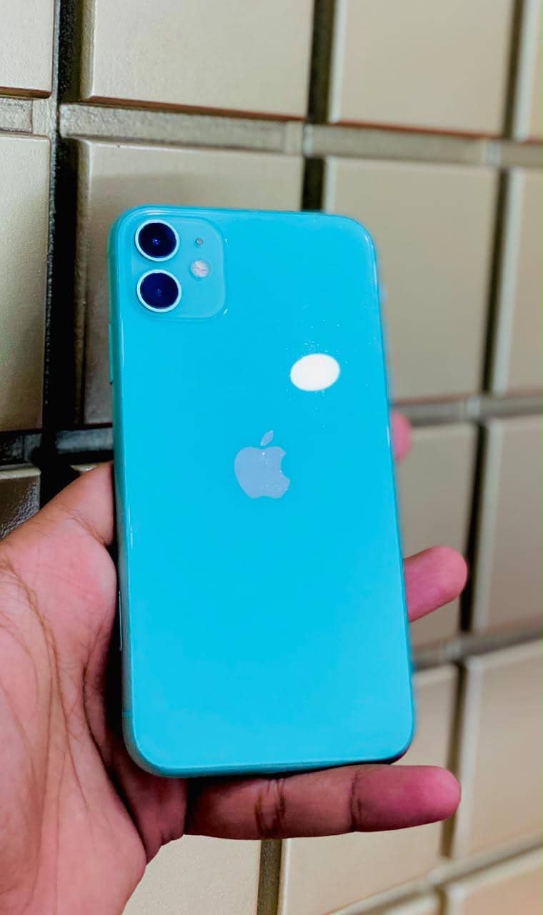 Apple iPhone 11 (64) 0