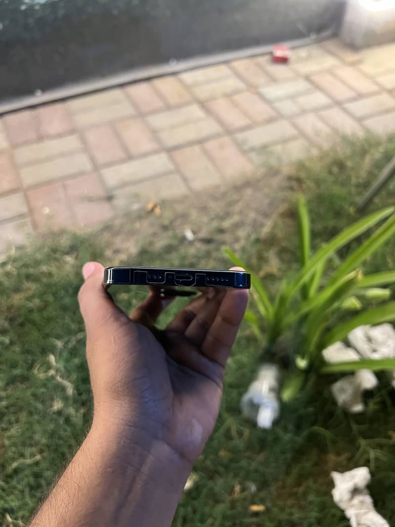 Iphone 13 6