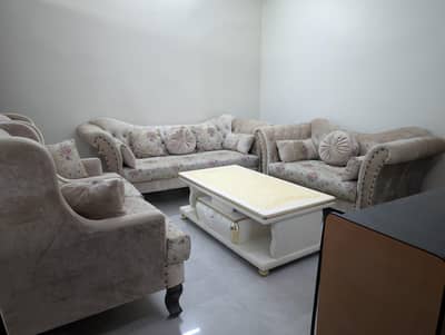 7 Seater Sofa With Marble Centre Table