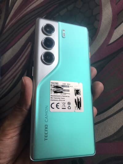 Tecno CAMON 40 Pro