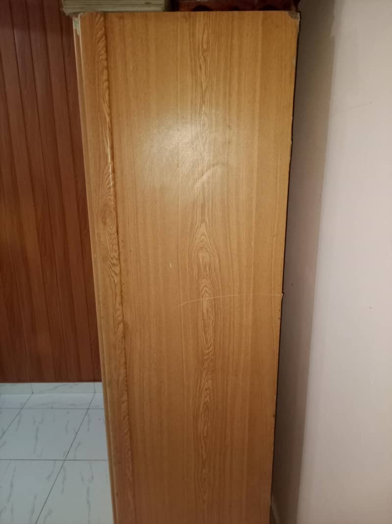 wardrobe 1