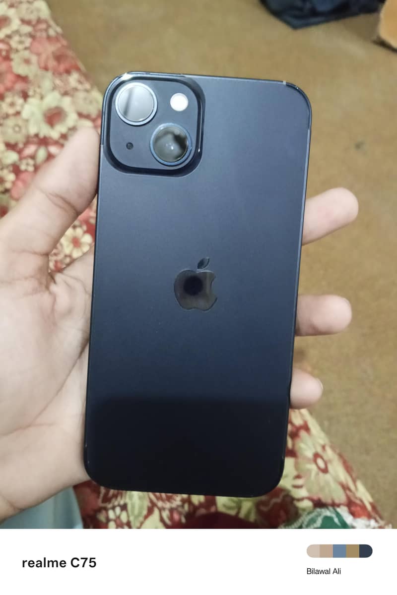 Apple iPhone 13 3