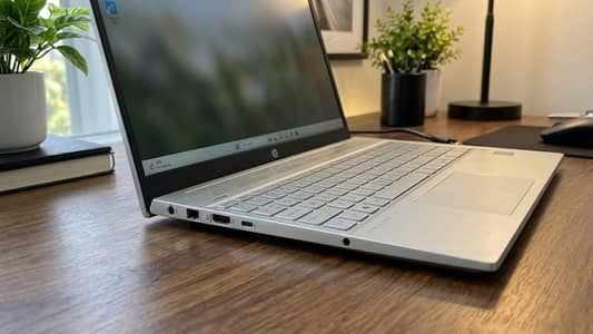 HP Pavilion 15-cs | Core i7 8th Gen | NVMe SSD | Budget Steal