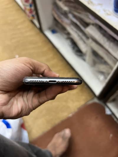 Apple iPhone 8