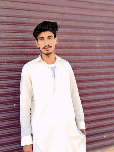 bahir town DHA ma koi bi Kam how  home ka argent job ki zoorat ha
