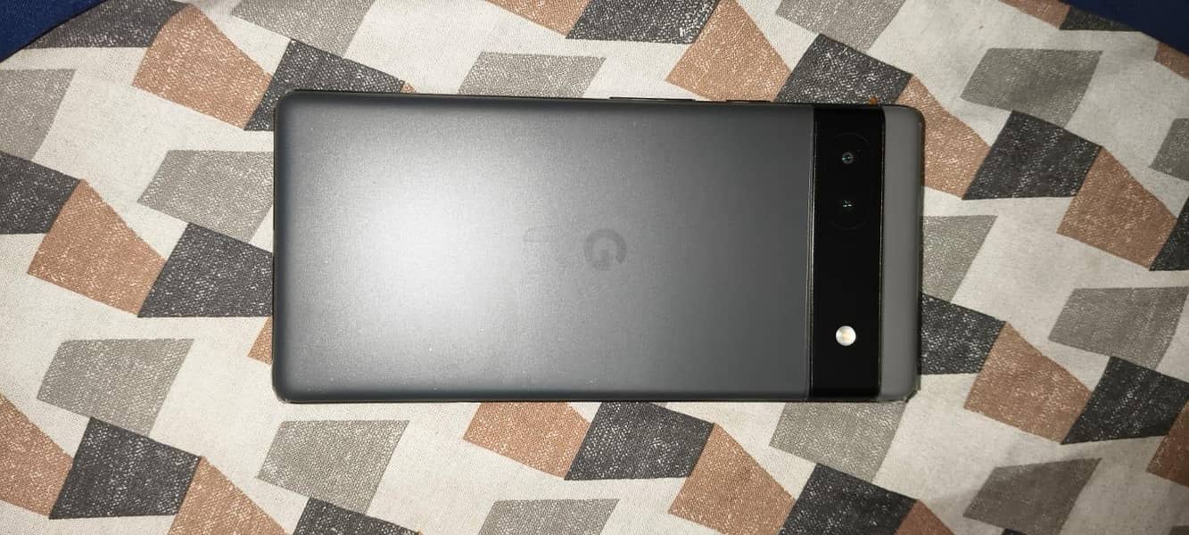 Google Pixel 6a 1