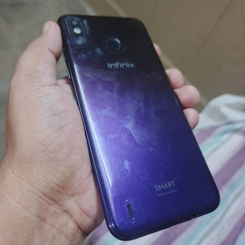 Infinix Smart 4c 0